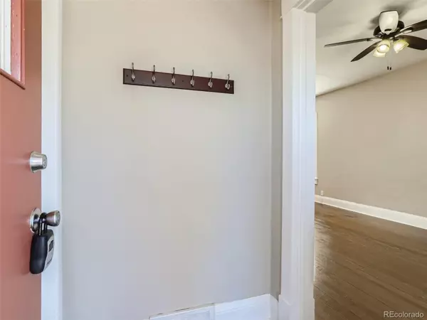 Englewood, CO 80113,3310 S Logan ST