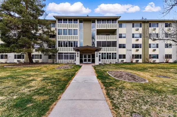 Denver, CO 80247,750 S Alton WAY #9B