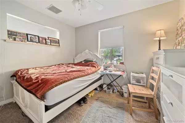 Lakewood, CO 80232,1125 S Gray ST