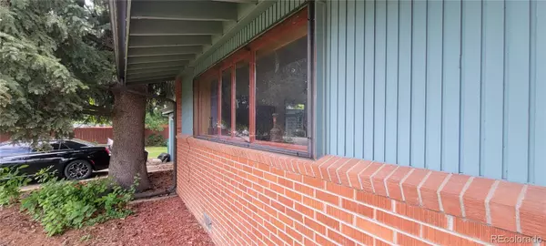 Lakewood, CO 80215,2490 Lewis ST