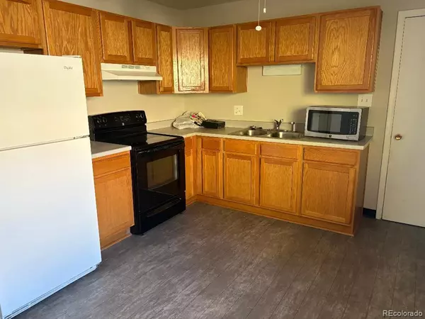 Denver, CO 80207,3287 Krameria ST