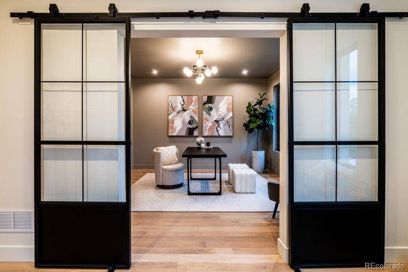 Denver, CO 80222,3087 S Dexter WAY