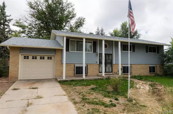 525 Griffith WAY, Colorado Springs, CO 80911
