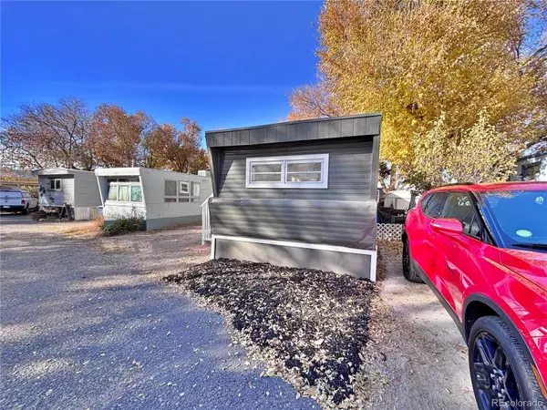 Colorado Springs, CO 80907,220 Mount View LN