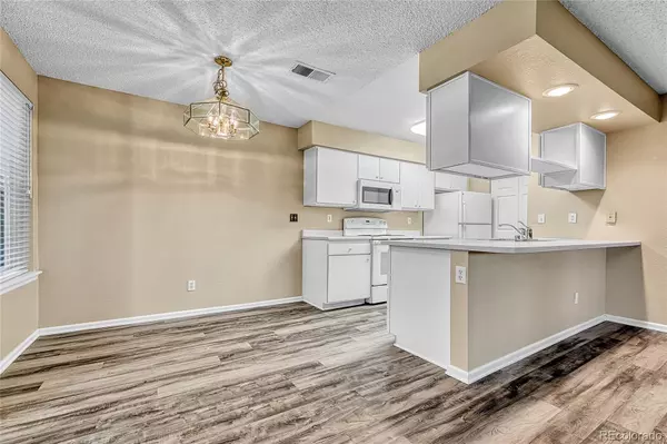 Denver, CO 80227,8065 W Eastman PL #6-102