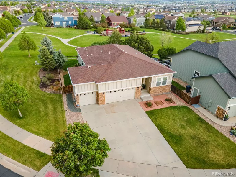 17021 Blue Indigo LN, Parker, CO 80134