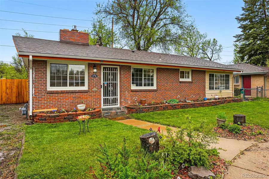 8736 W 46th AVE, Wheat Ridge, CO 80033