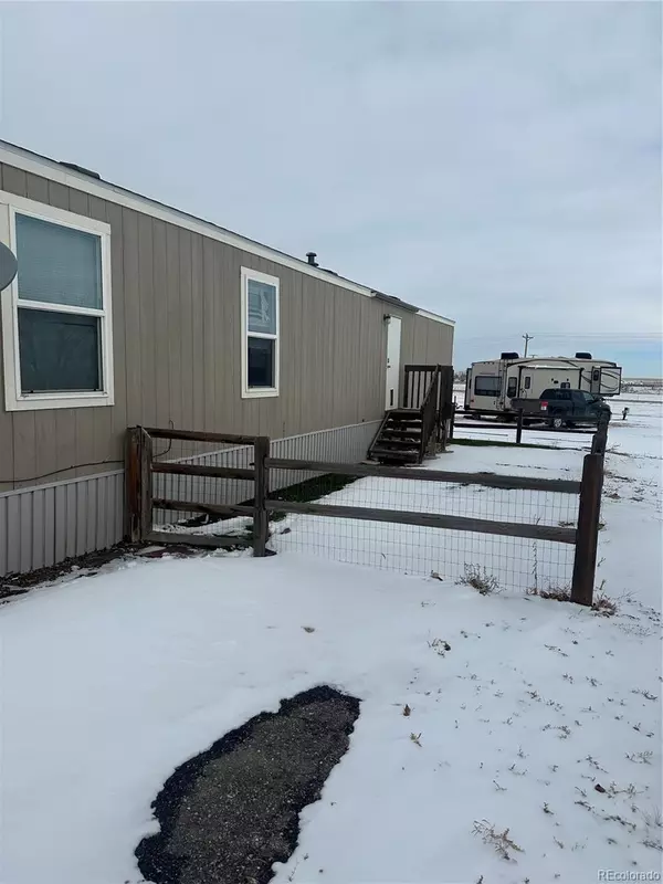 Strasburg, CO 80136,1191 N County Road 157