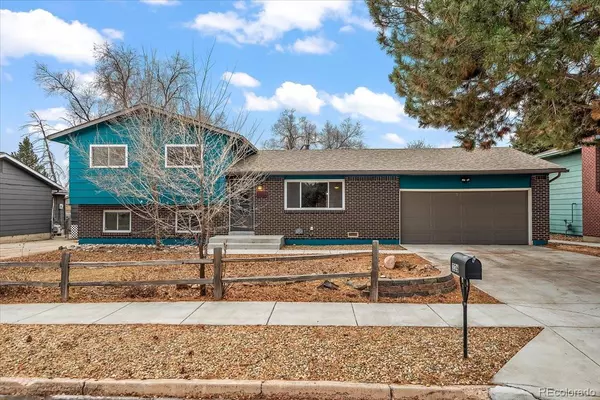 1326 Mears DR, Colorado Springs, CO 80915