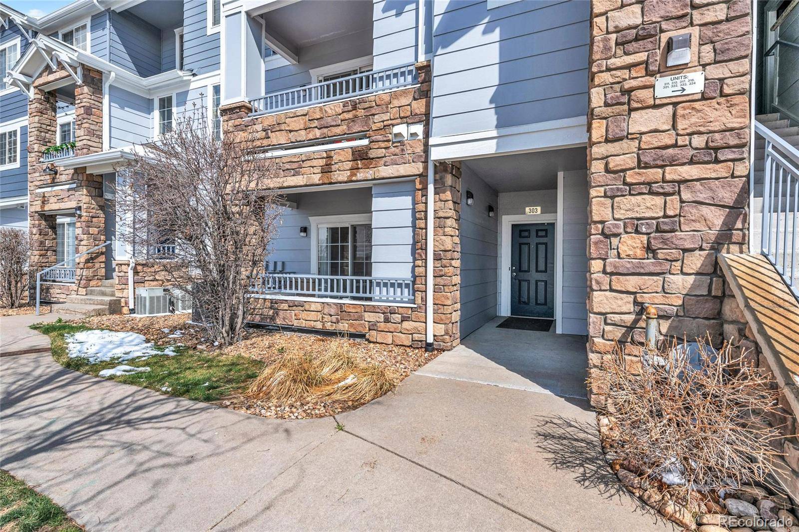 5255 Memphis ST #303, Denver, CO 80239