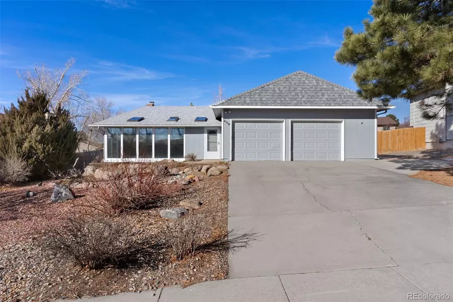 2318 Distinctive DR, Colorado Springs, CO 80920