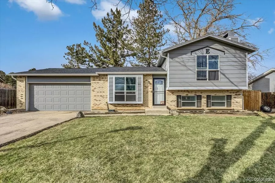 17413 E Louisiana AVE, Aurora, CO 80017