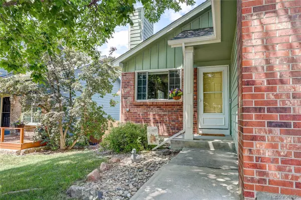 Highlands Ranch, CO 80130,9471 Burlington LN