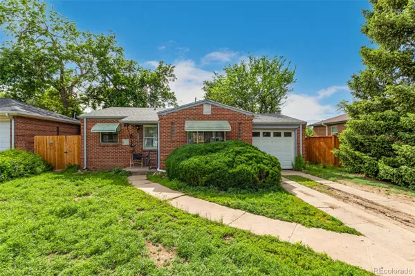 2045 Oneida ST, Denver, CO 80207