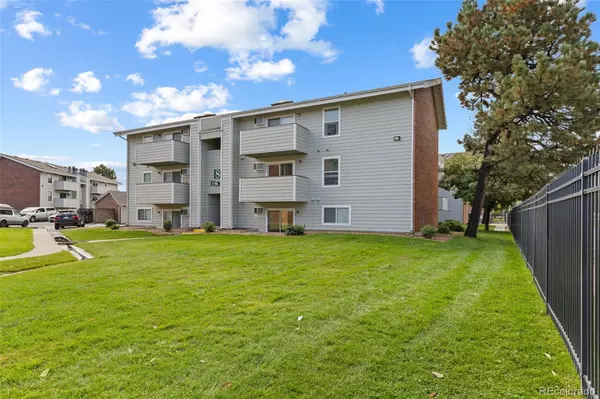 Denver, CO 80247,10150 E Virginia AVE #8-304
