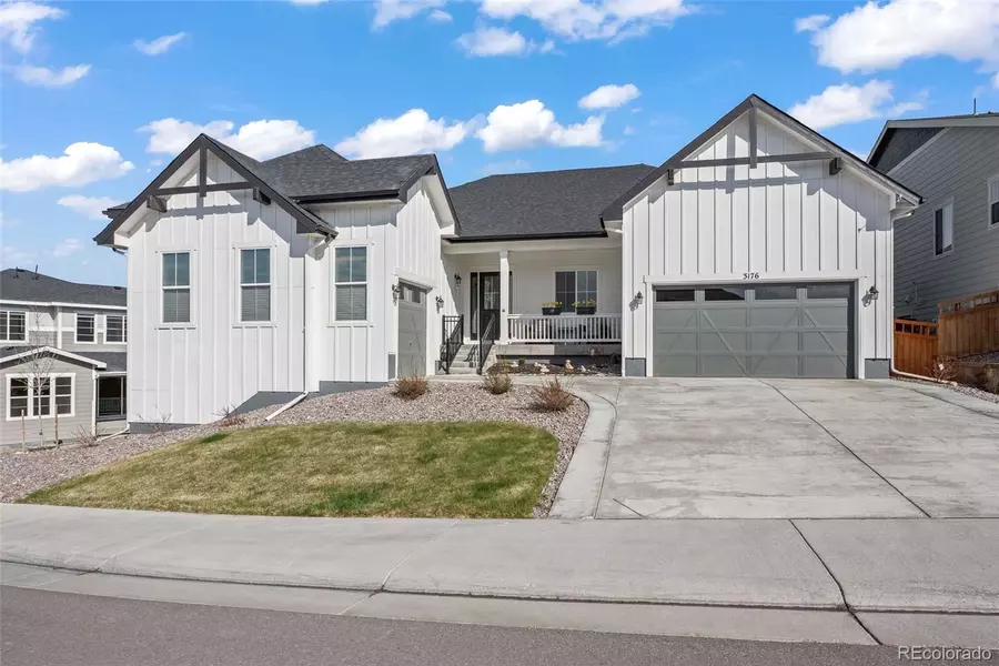 3176 Morningbird LN, Castle Rock, CO 80109