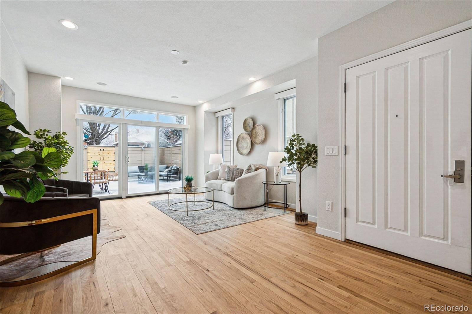Denver, CO 80206,467 Harrison ST