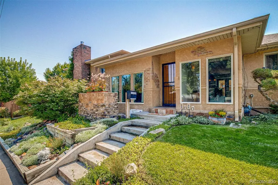 1010 E Dartmouth AVE, Englewood, CO 80113