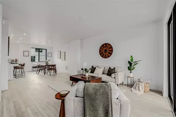 Denver, CO 80222,2078 S Holly ST #3