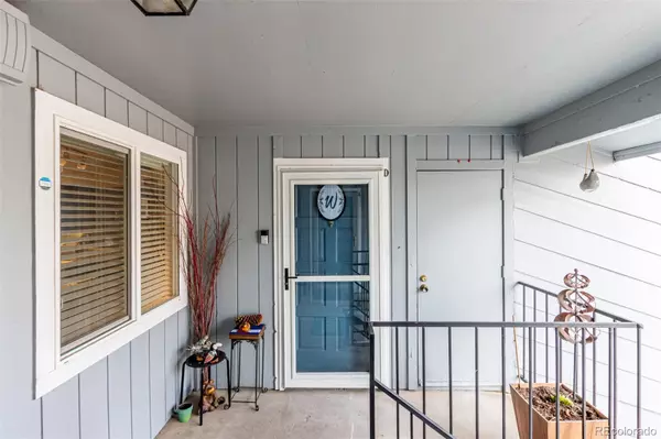 Littleton, CO 80122,2330 E Fremont AVE #D19