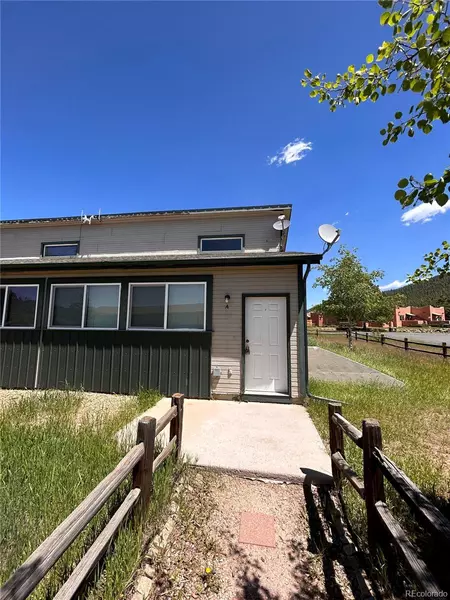 640 Forest Edge RD, Woodland Park, CO 80863