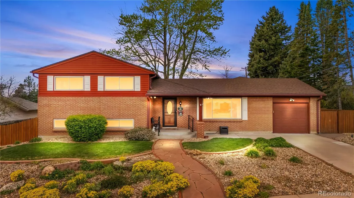 Centennial, CO 80112,6919 S Valentia ST