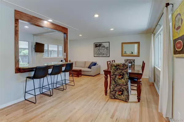 Denver, CO 80222,5690 E Cornell AVE