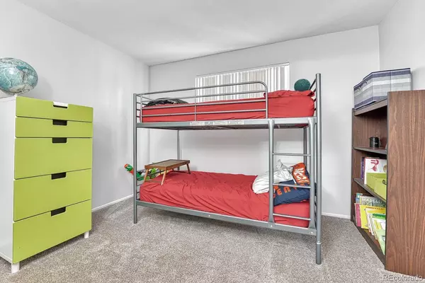 4530 S Jasper ST Aurora, CO 80015