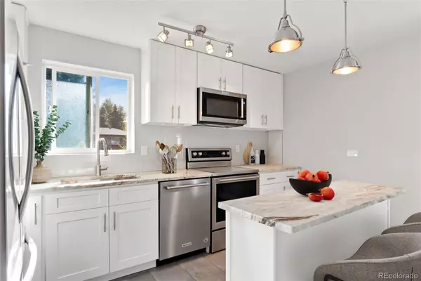 Englewood, CO 80113,2885 S Pennsylvania ST