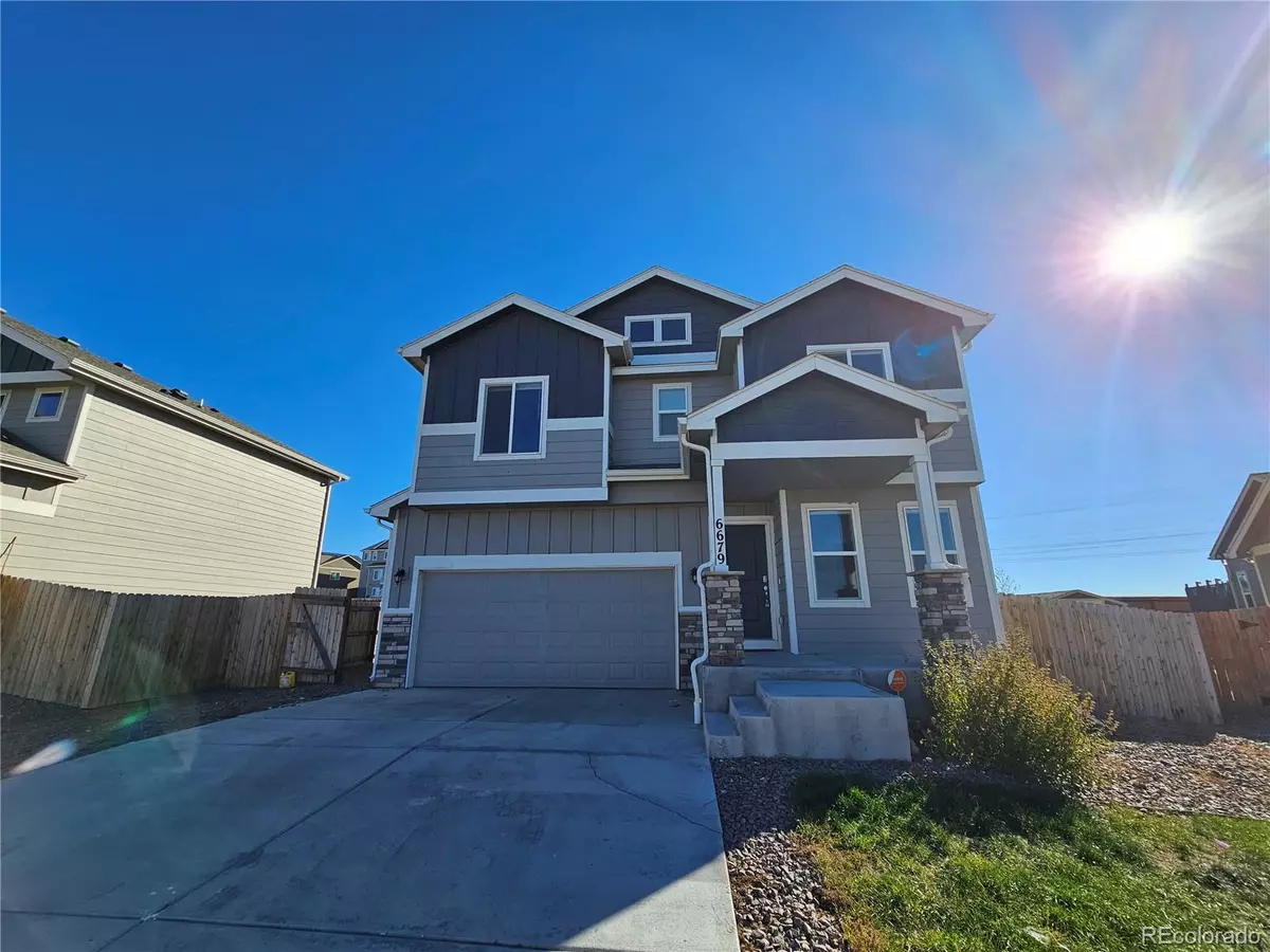 Colorado Springs, CO 80925,6679 Weiser DR