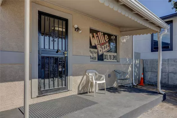 Sheridan, CO 80110,2053 W Hamilton PL