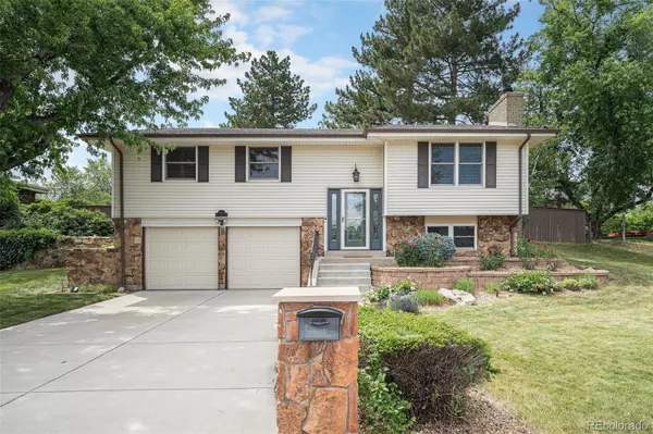 10473 W Arkansas DR, Lakewood, CO 80232