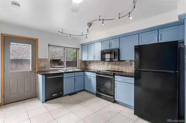 Centennial, CO 80112,8236 E Phillips PL