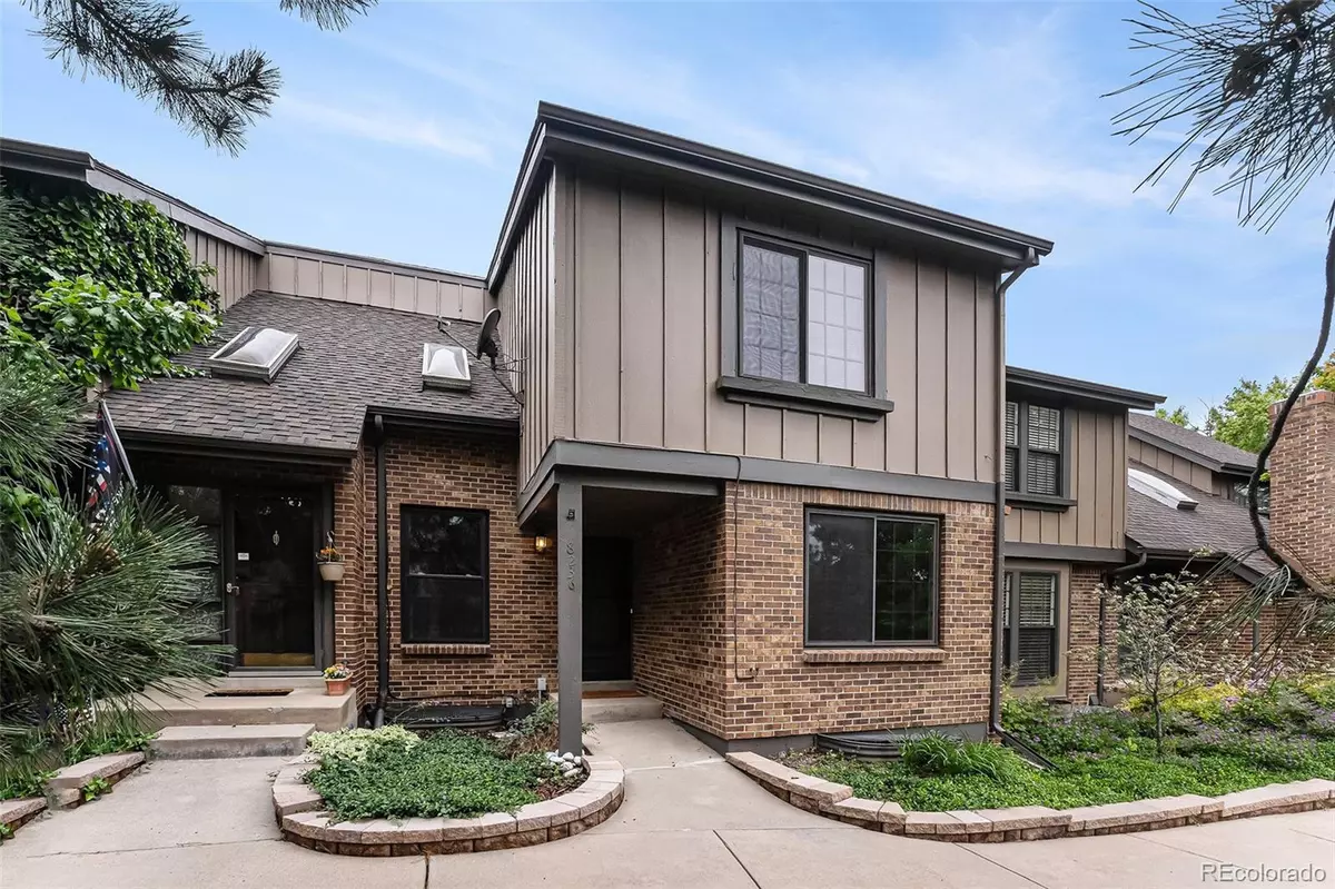 Centennial, CO 80112,8236 E Phillips PL