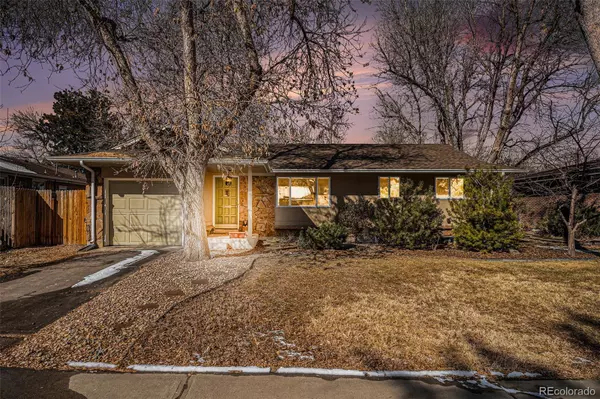 3083 S Xanthia ST,  Denver,  CO 80231
