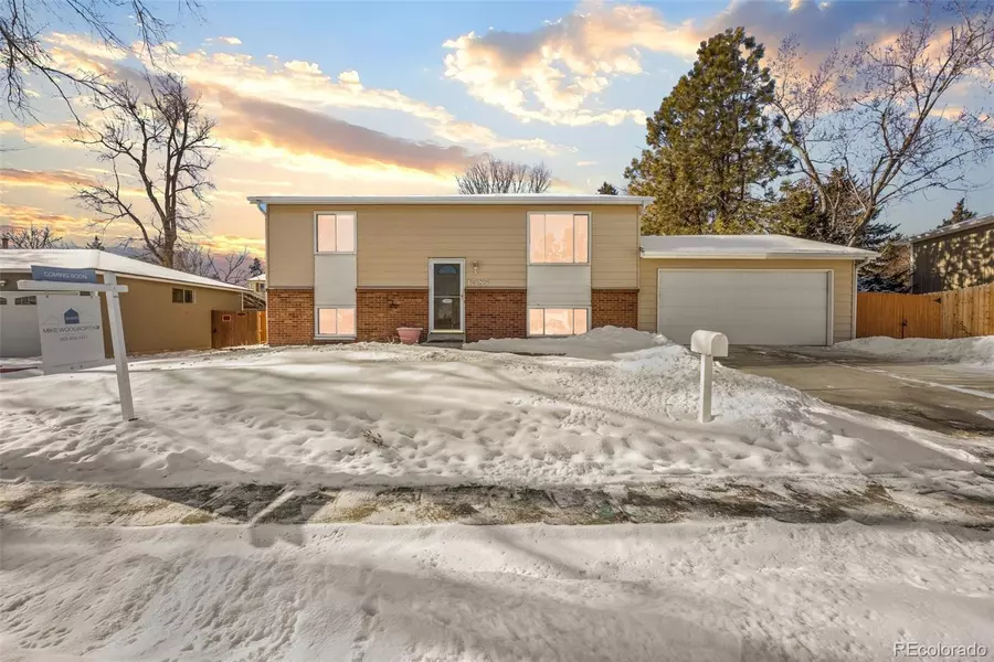 1587 S Pierson ST, Lakewood, CO 80232