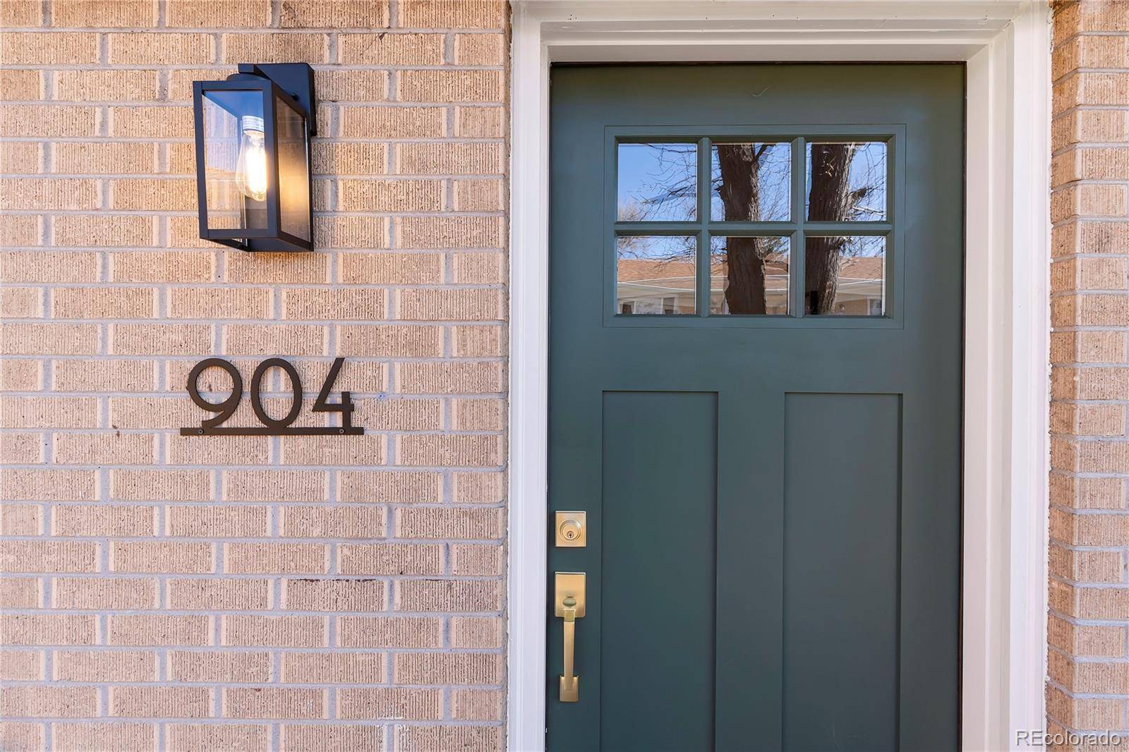 904 Winona CT,  Denver,  CO 80204