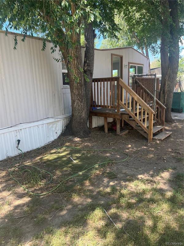 512 Windsor LN, Fountain, CO 80817