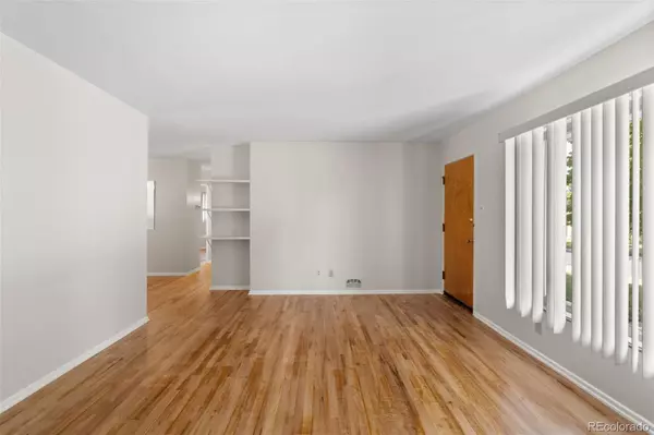 Lakewood, CO 80226,75 S Estes ST