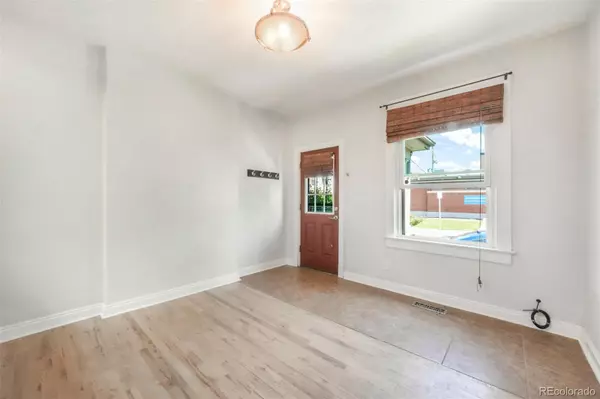 Denver, CO 80209,22 E Bayaud AVE