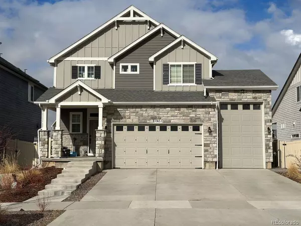 21901 E 42nd PL, Aurora, CO 80019