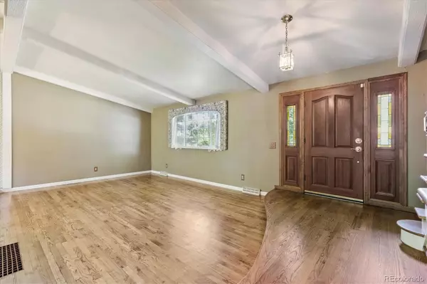Centennial, CO 80122,7276 S Elm CT