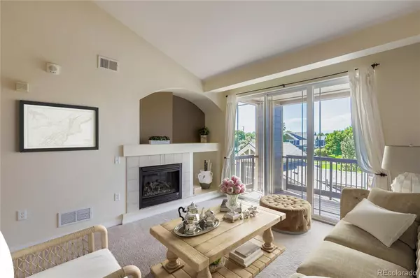 Longmont, CO 80504,804 Summer Hawk DR #10304