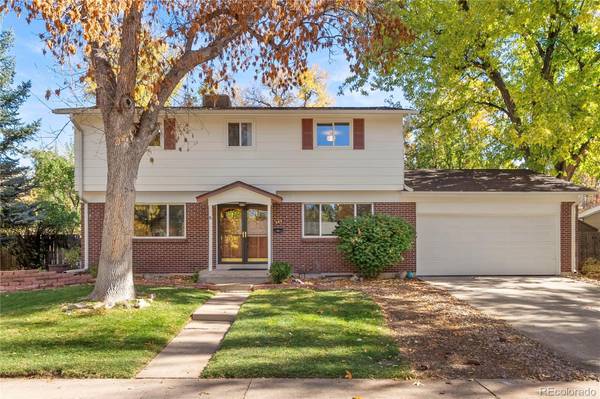 545 W Davies WAY, Littleton, CO 80120