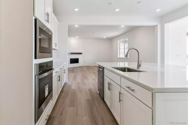 Aurora, CO 80018,25244 E Warren PL