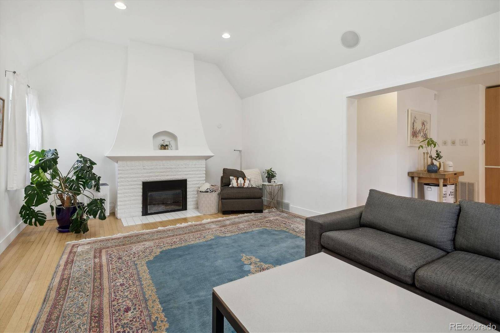 Denver, CO 80207,2500 Locust ST
