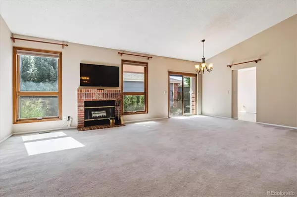 Denver, CO 80231,8080 E Dartmouth AVE #41