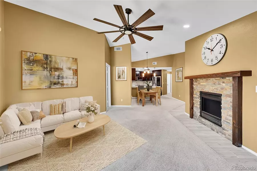 8747 E Dry Creek RD #1623, Englewood, CO 80112