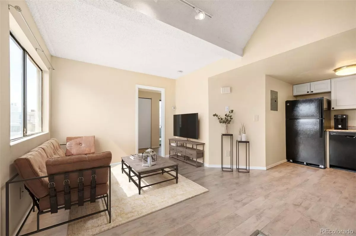 Aurora, CO 80017,17093 E Tennessee DR #211