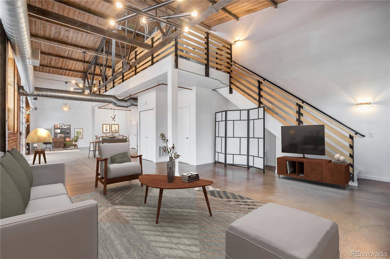Denver, CO 80205,3033 Blake ST #121